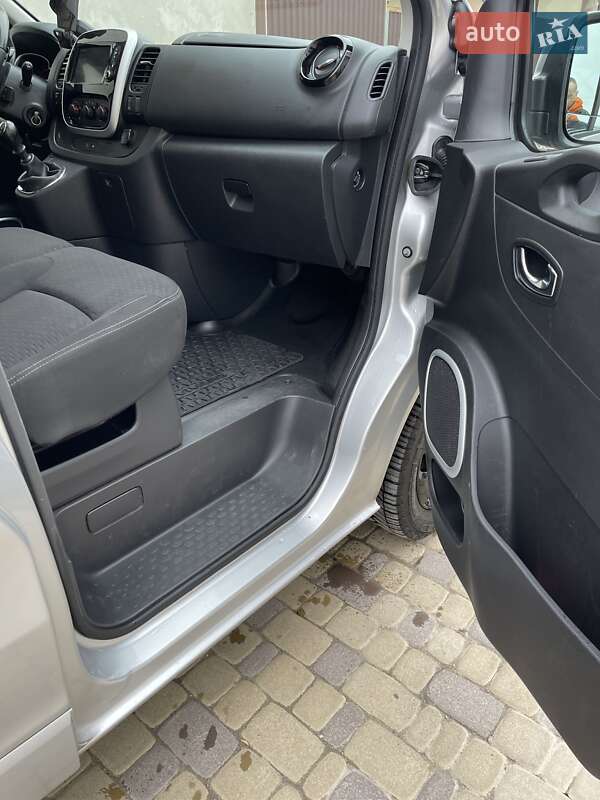 Минивэн Opel Vivaro 2018 в Тернополе