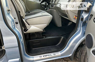 Минивэн Opel Vivaro 2007 в Рожище