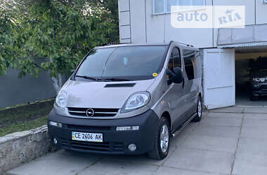 Минивэн Opel Vivaro 2006 в Хотине