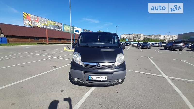 Минивэн Opel Vivaro 2013 в Борисполе