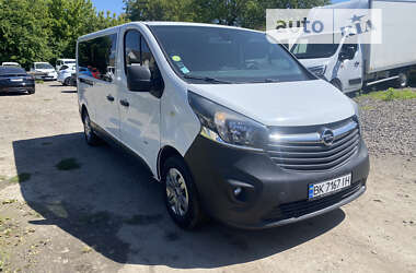 Минивэн Opel Vivaro 2016 в Дубно