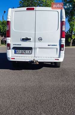 Грузовой фургон Opel Vivaro 2015 в Первомайске