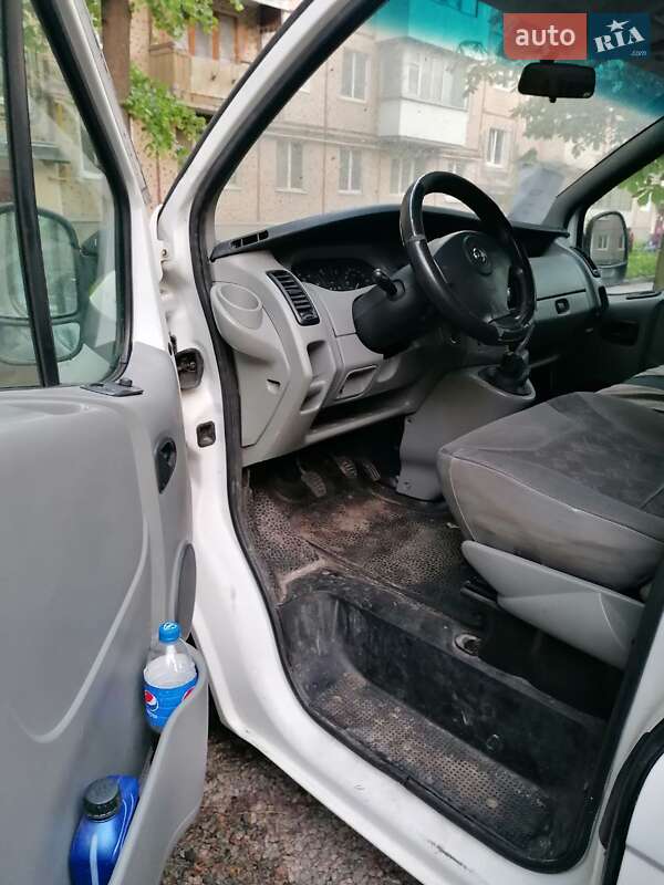 Минивэн Opel Vivaro 2002 в Харькове