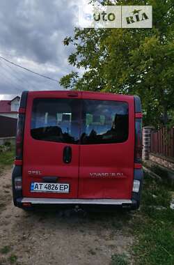 Минивэн Opel Vivaro 2003 в Надворной