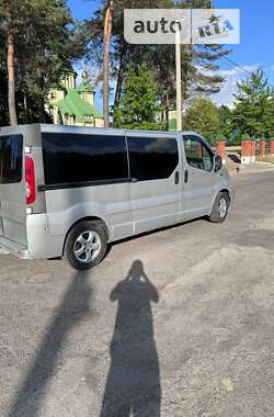 Минивэн Opel Vivaro 2012 в Новояворовске