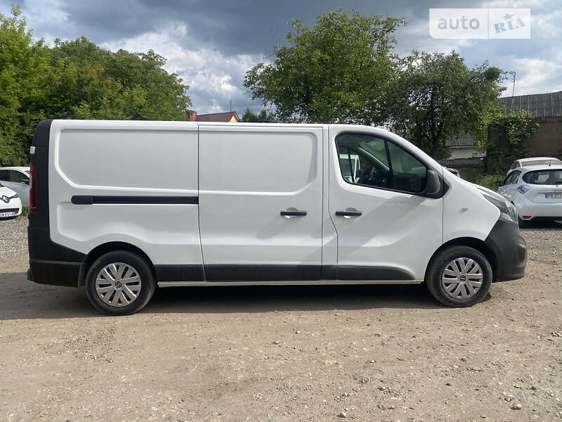 Вантажний фургон Opel Vivaro 2019 в Дубні