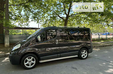 Мінівен Opel Vivaro 2012 в Миколаєві