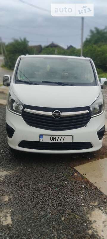 Минивэн Opel Vivaro 2016 в Турке