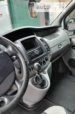 Мінівен Opel Vivaro 2011 в Ямполі