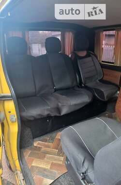 Минивэн Opel Vivaro 2004 в Овруче