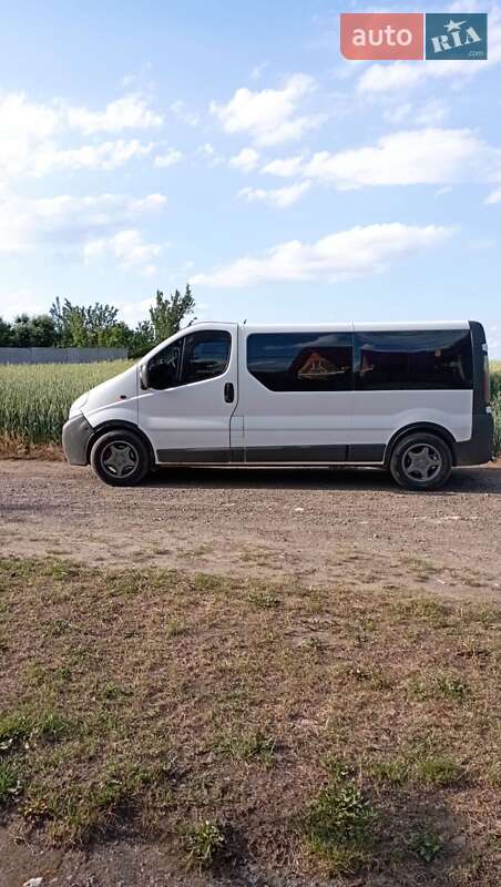 Минивэн Opel Vivaro 2004 в Черновцах фото 16 Минивэн Opel Vivaro 2004 в Черновцах