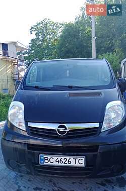 Мінівен Opel Vivaro 2013 в Львові