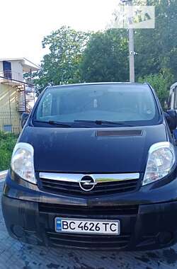 Мінівен Opel Vivaro 2013 в Львові