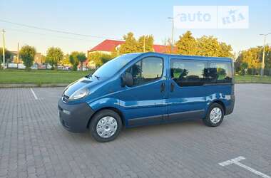 Мінівен Opel Vivaro 2004 в Бродах