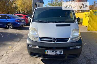 Минивэн Opel Vivaro 2006 в Славянске