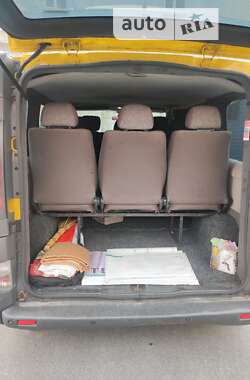 Минивэн Opel Vivaro 2004 в Киеве