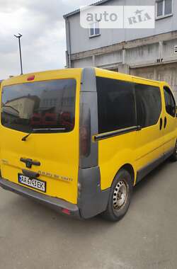 Минивэн Opel Vivaro 2004 в Киеве