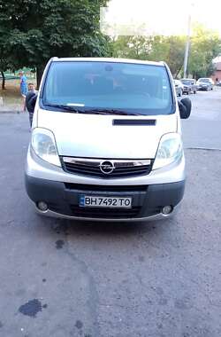 Минивэн Opel Vivaro 2007 в Южном