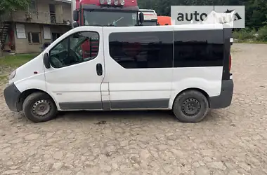 Opel Vivaro 2003