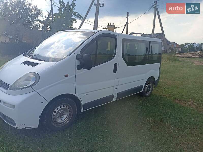 Opel Vivaro 2006