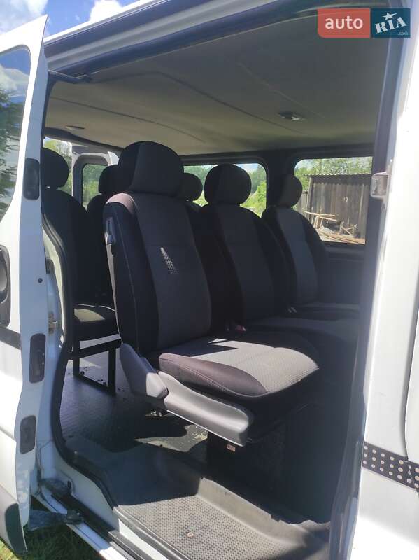 Минивэн Opel Vivaro 2008 в Житомире