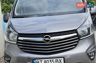 Минивэн Opel Vivaro 2017 в 