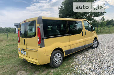 Минивэн Opel Vivaro 2012 в Калуше