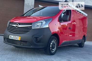 Мінівен Opel Vivaro 2017 в Калуші