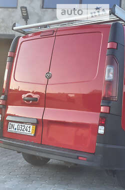 Грузовой фургон Opel Vivaro 2016 в Калуше