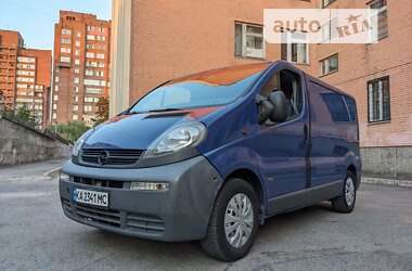 Грузовой фургон Opel Vivaro 2006 в Полтаве