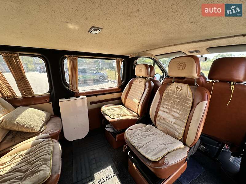 Минивэн Opel Vivaro 2006 в Виннице