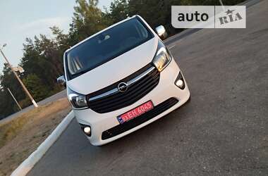 Минивэн Opel Vivaro 2017 в Харькове