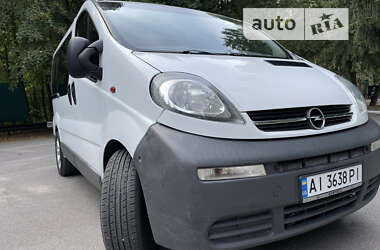 Минивэн Opel Vivaro 2006 в Березане