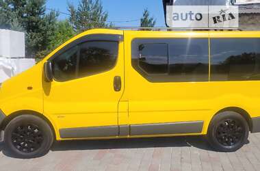 Минивэн Opel Vivaro 2004 в Косове