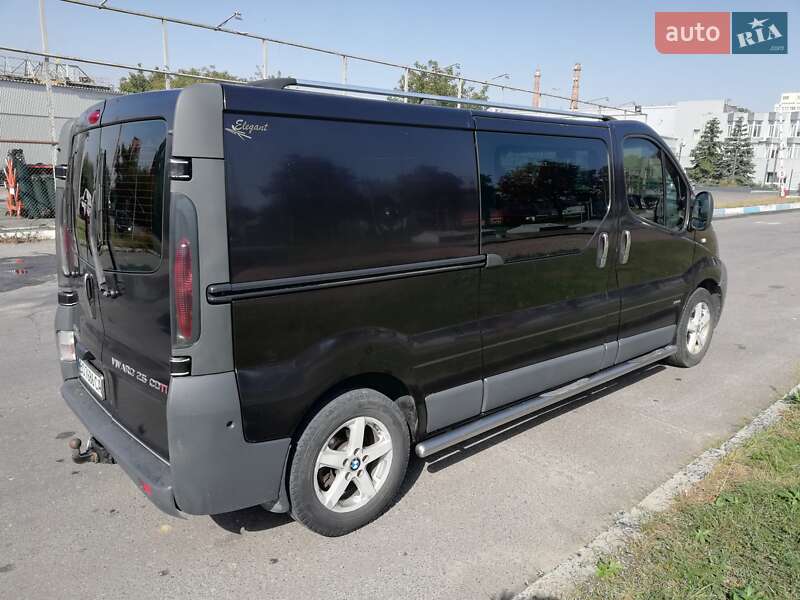Минивэн Opel Vivaro 2005 в Тернополе
