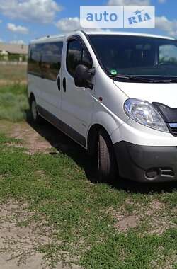 Мінівен Opel Vivaro 2009 в Ізюмі