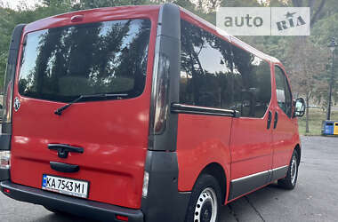 Минивэн Opel Vivaro 2004 в Киеве