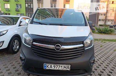 Мінівен Opel Vivaro 2016 в Києві