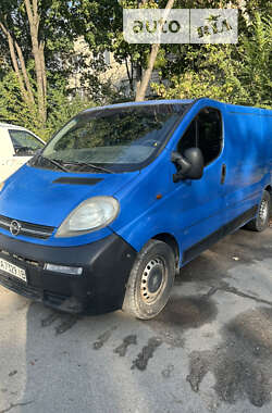 Вантажний фургон Opel Vivaro 2004 в Києві