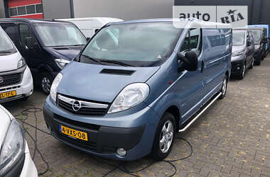 Грузовой фургон Opel Vivaro 2012 в Львове