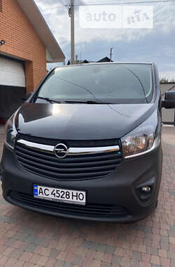 Минивэн Opel Vivaro 2016 в Луцке