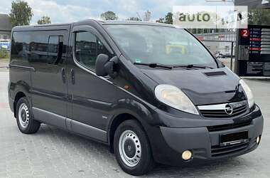 Мінівен Opel Vivaro 2008 в Коломиї