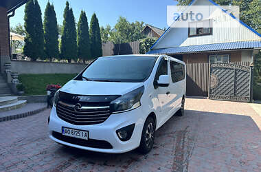 Минивэн Opel Vivaro 2015 в Калинах