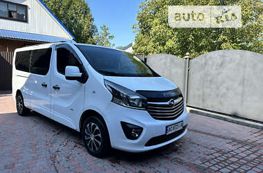 Мінівен Opel Vivaro 2015 в Калинах