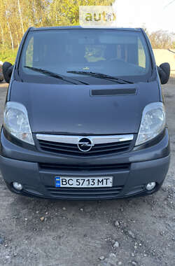 Мінівен Opel Vivaro 2008 в Самборі