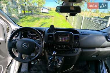 Минивэн Opel Vivaro 2017 в Дрогобыче