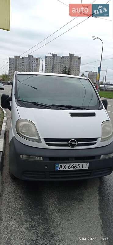 Opel Vivaro 2002