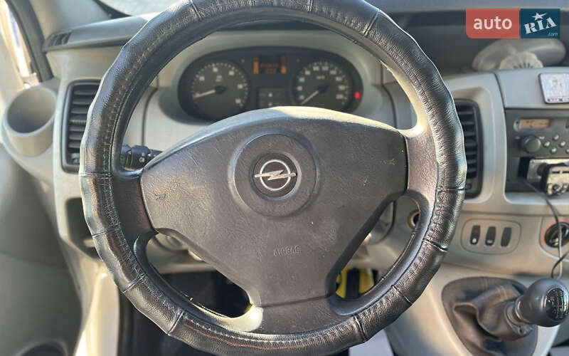 Минивэн Opel Vivaro 2006 в Мукачево