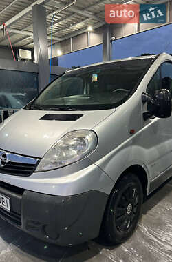 Минивэн Opel Vivaro 2009 в Луцке