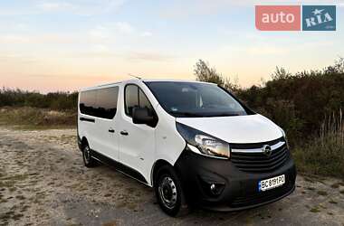 Минивэн Opel Vivaro 2016 в Новояворовске